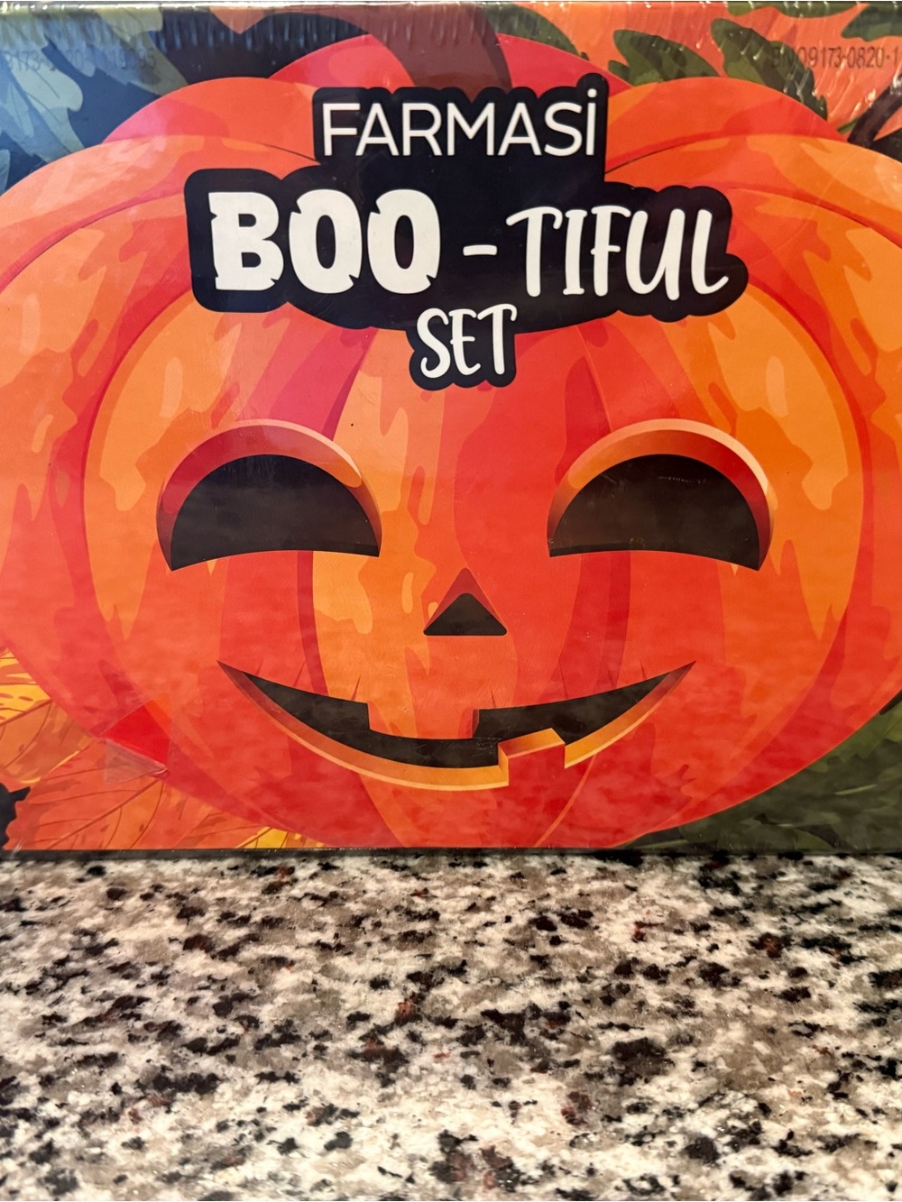 Farmasi Orange Jack-O'-Lantern Pumpkin Face Display